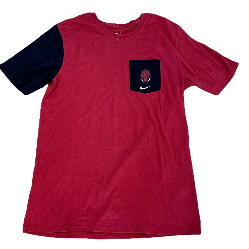 The Nike Tee Arkansas Razorbacks Dri-fit Men’s M Pocket T-shirt